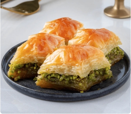 500 Gr Fıstıklı Baklava - Mutluluğa Giden Yol pasta