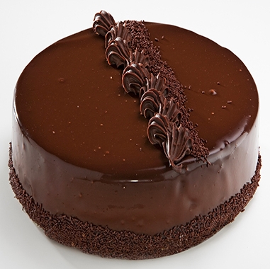 Kutlama Anlarınızı Şekillendiren 4-6 Kişilik Çikolatalı Pasta pasta