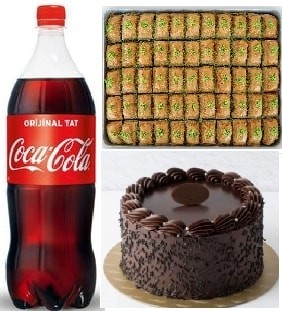 Taptaze Çikolatalı Pasta 1 kg Fıstıklı Baklava ve İçecek Kombosu pasta